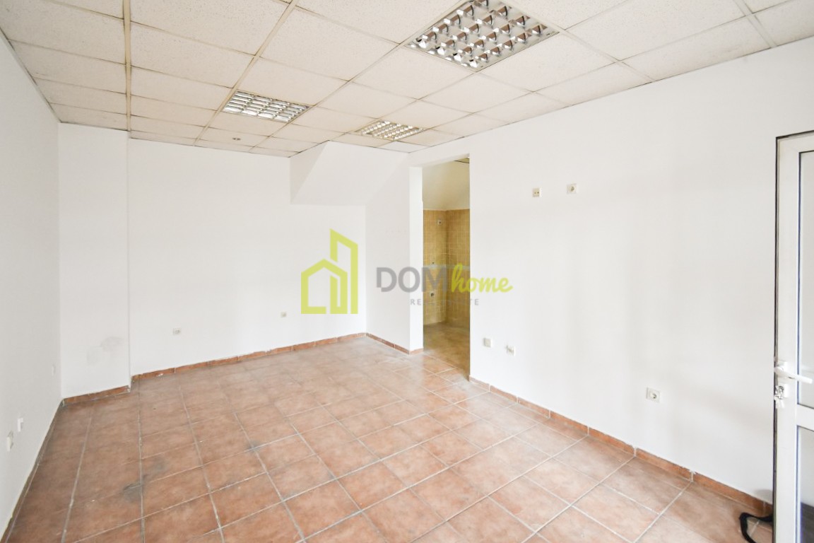 Poslovni prostor 39m2, kod Krivog mosta 